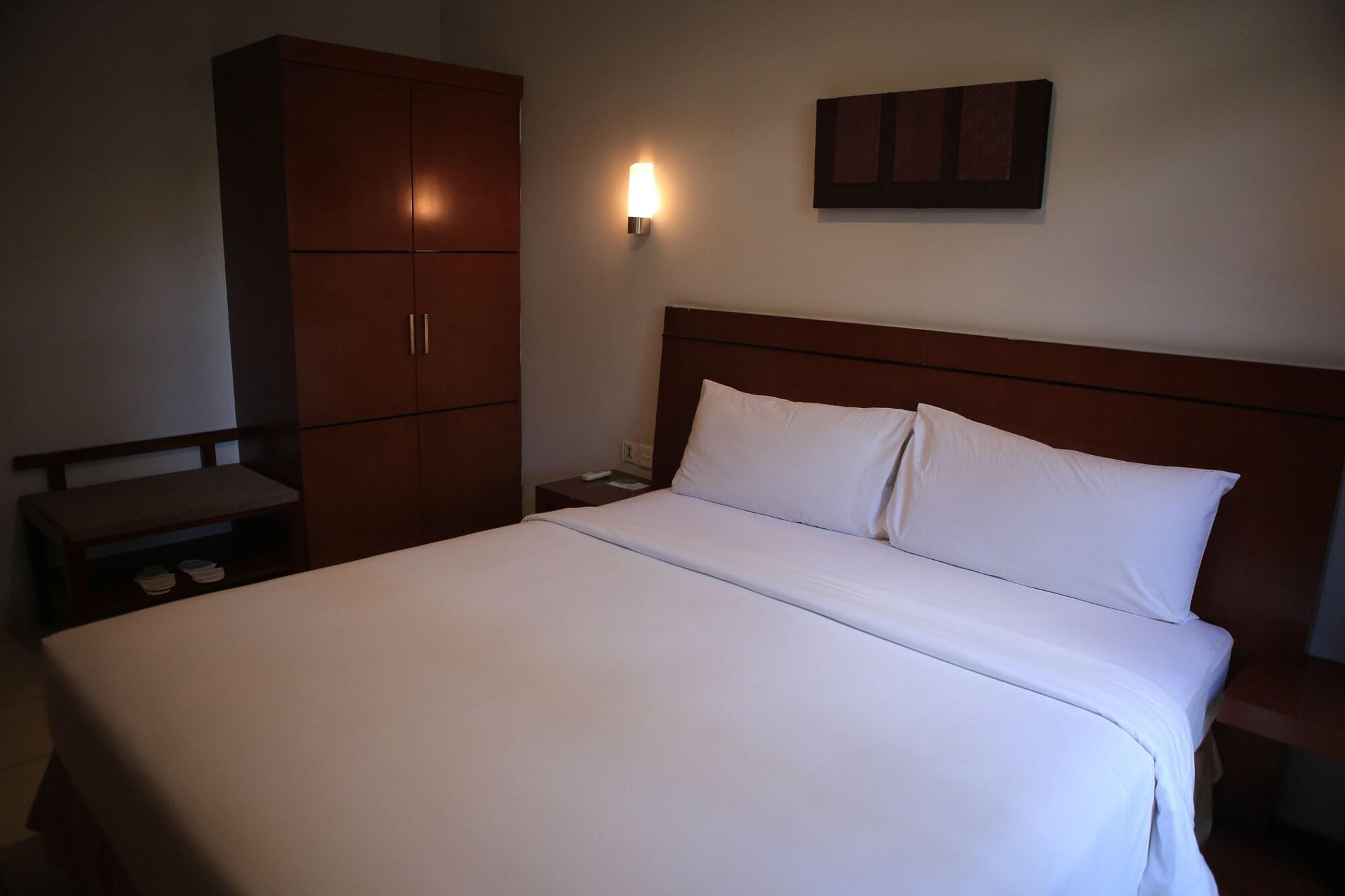 Grand Kuta Hotel&Residence Legian Exterior foto