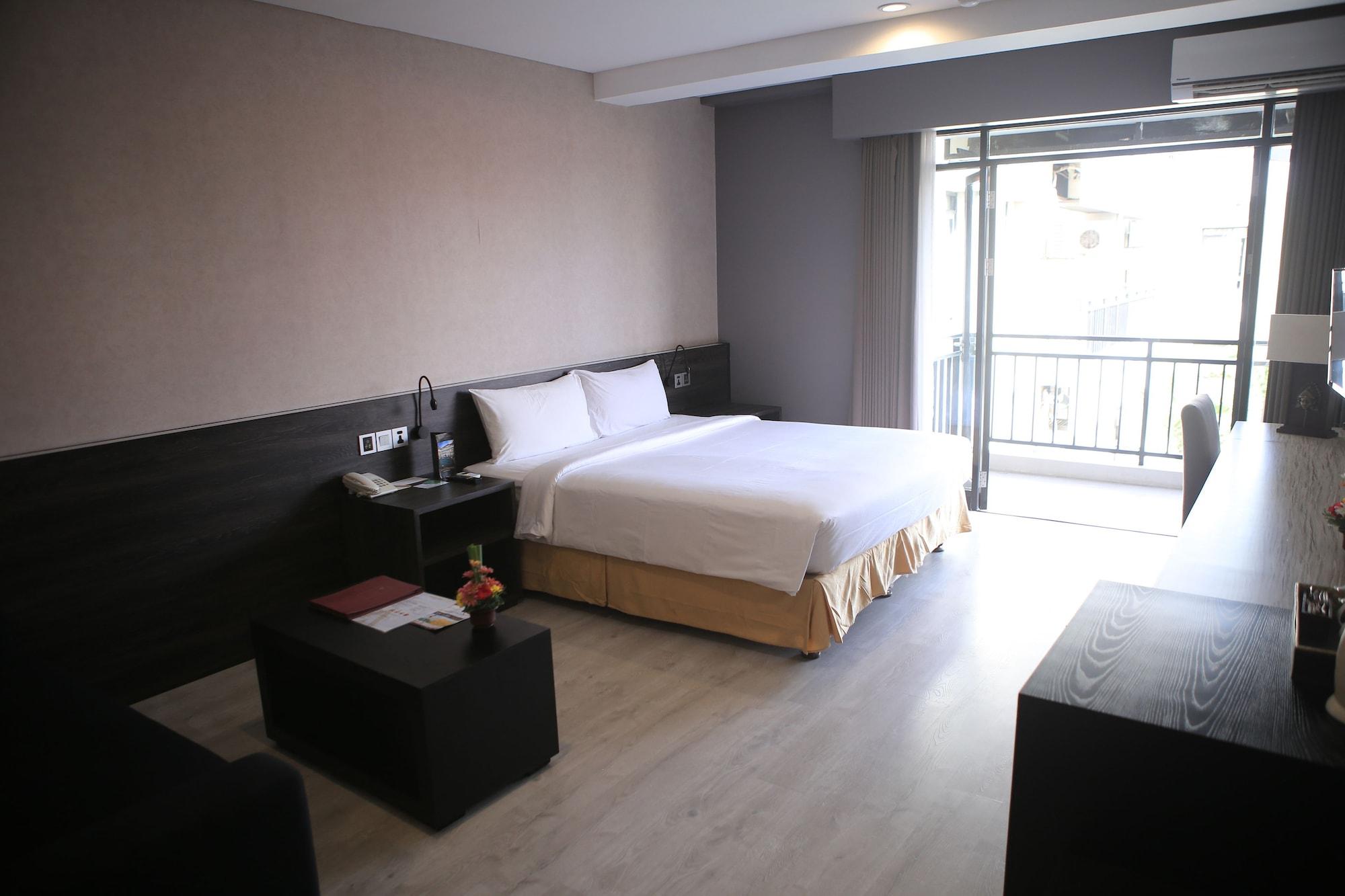 Grand Kuta Hotel&Residence Legian Exterior foto