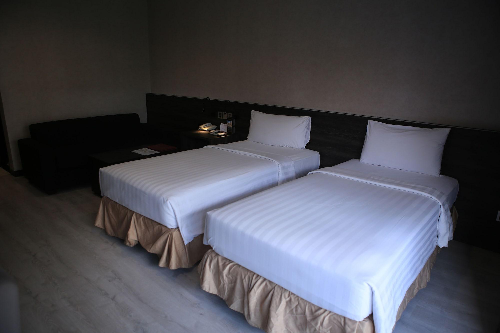 Grand Kuta Hotel&Residence Legian Exterior foto