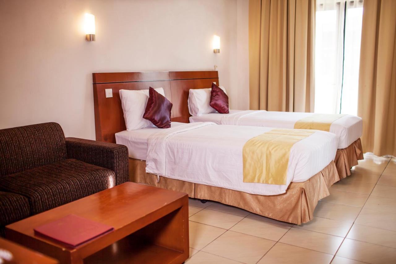 Grand Kuta Hotel&Residence Legian Exterior foto