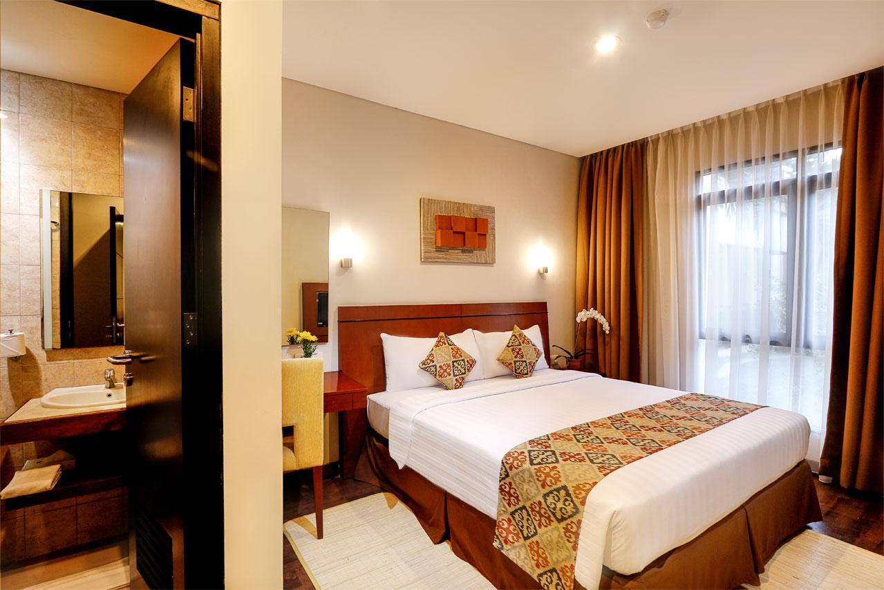 Grand Kuta Hotel&Residence Legian Exterior foto